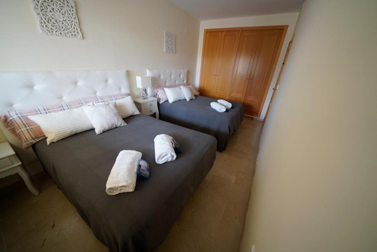 Apartamento Primera Linea De Playa Isla Cristina Urbanizacion Zarati ภายนอก รูปภาพ